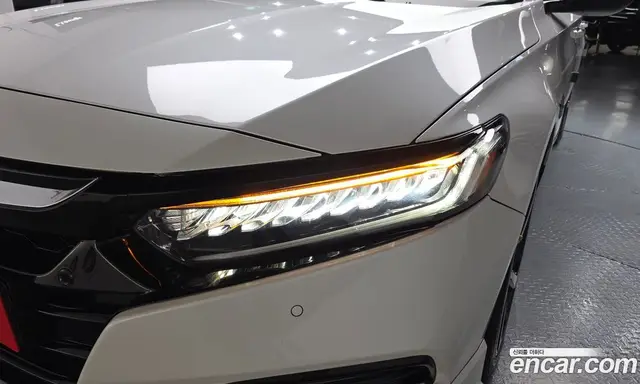 Honda Accord 2018 2.0 автомат (гидро), миниатюра 7