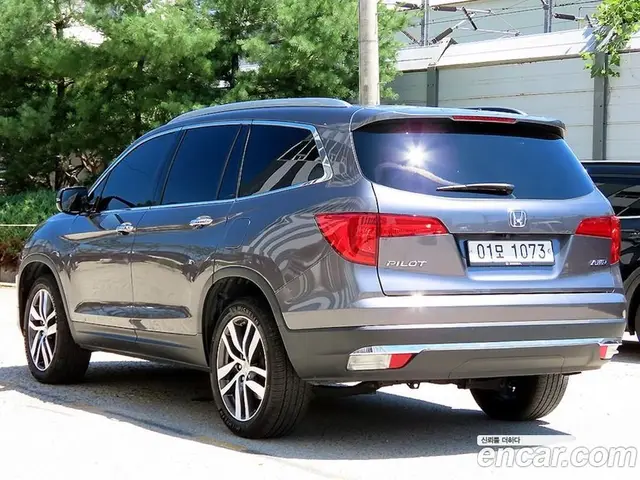 Honda Pilot 2017 3.5 автомат (гидро), миниатюра 3
