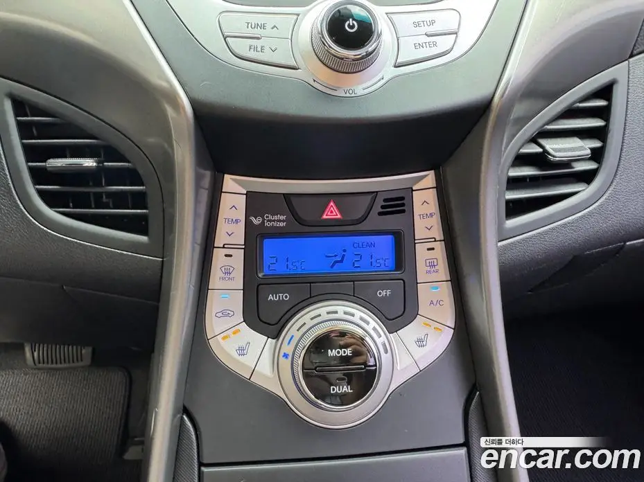 Hyundai Avante 2012 1.6 автомат (гидро), фото 18