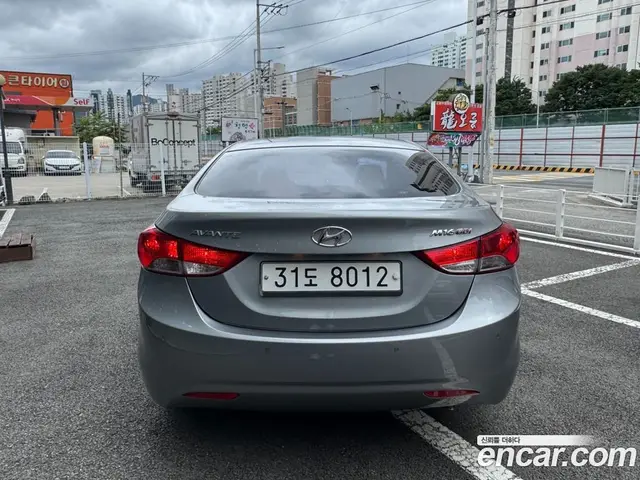Hyundai Avante 2012 1.6 автомат (гидро), миниатюра 4