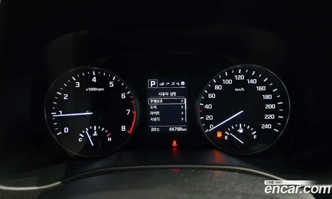 Hyundai Avante 2017 1.6 автомат (гидро), фото 11