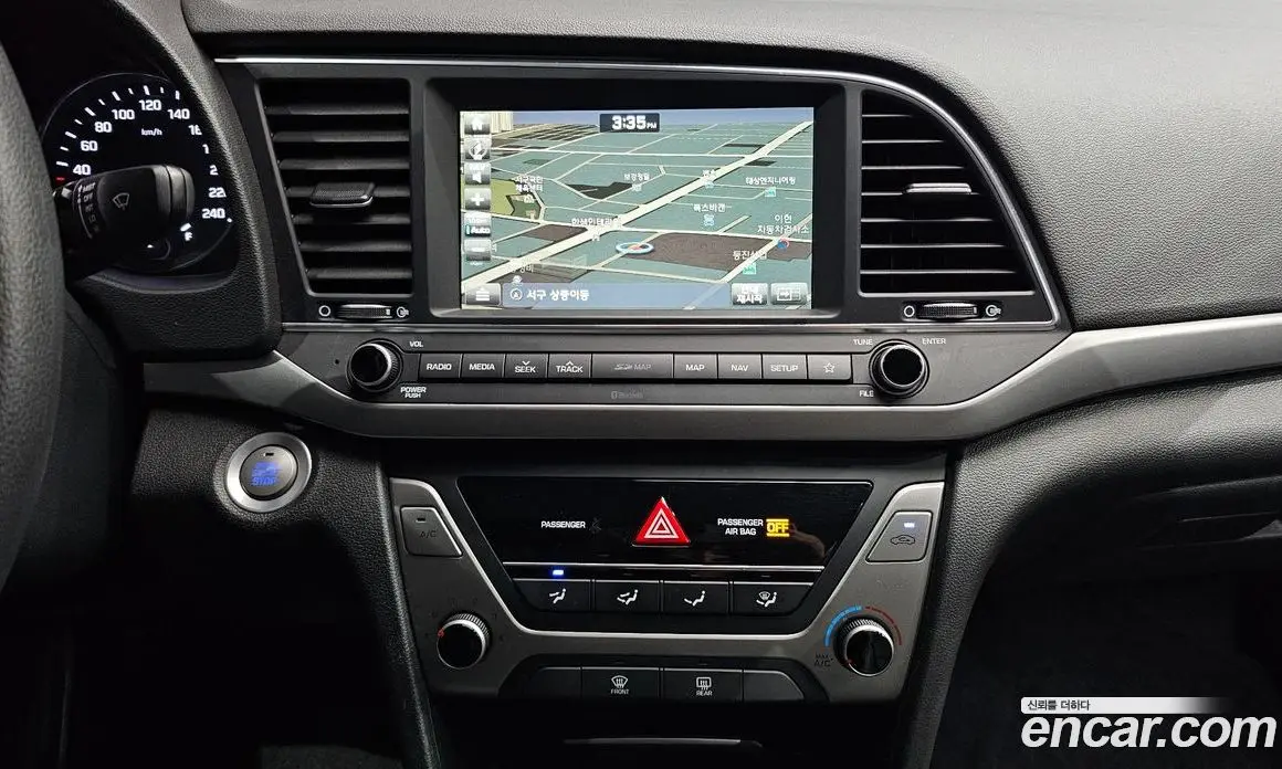 Hyundai Avante 2017 1.6 автомат (гидро), фото 19
