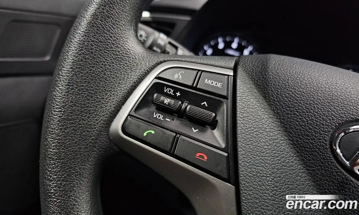 Hyundai Avante 2017 1.6 автомат (гидро), фото 21