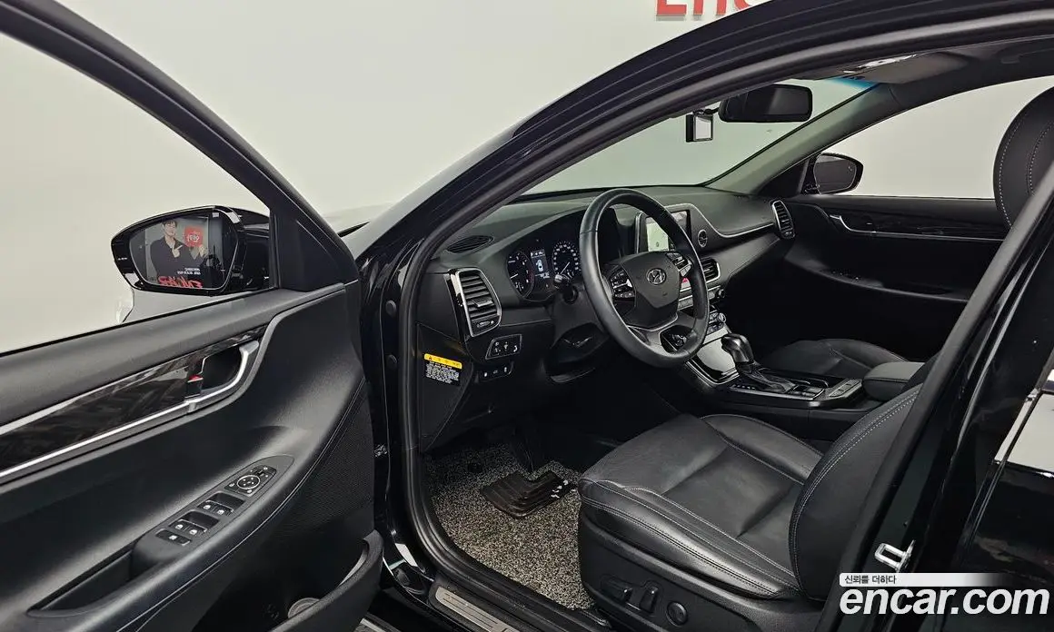Hyundai Grandeur 2017 2.4 автомат (гидро), фото 12