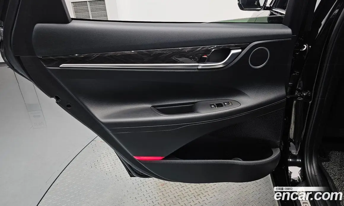 Hyundai Grandeur 2017 2.4 автомат (гидро), фото 14