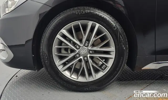 Hyundai Grandeur 2017 2.4 автомат (гидро), миниатюра 4