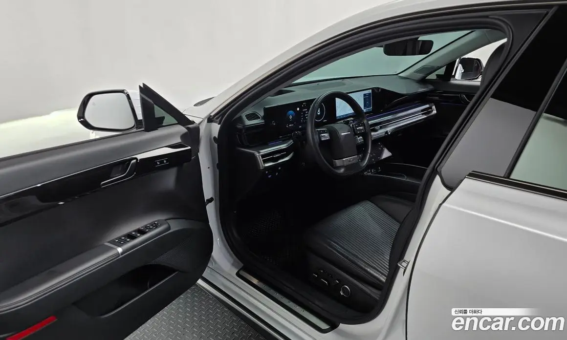 Hyundai Grandeur 2022 3.5 автомат (гидро), фото 13
