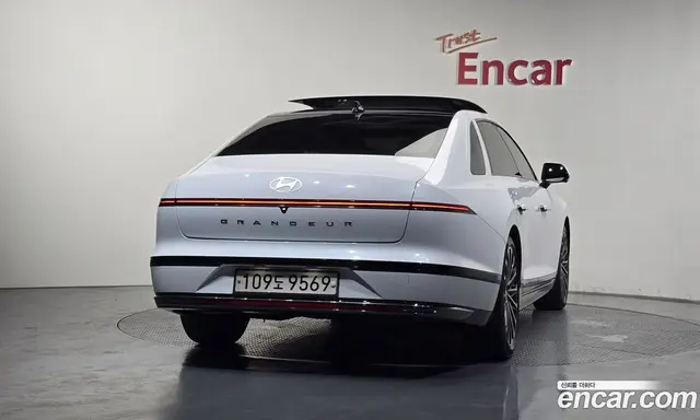 Hyundai Grandeur 2022 3.5 автомат (гидро), миниатюра 4