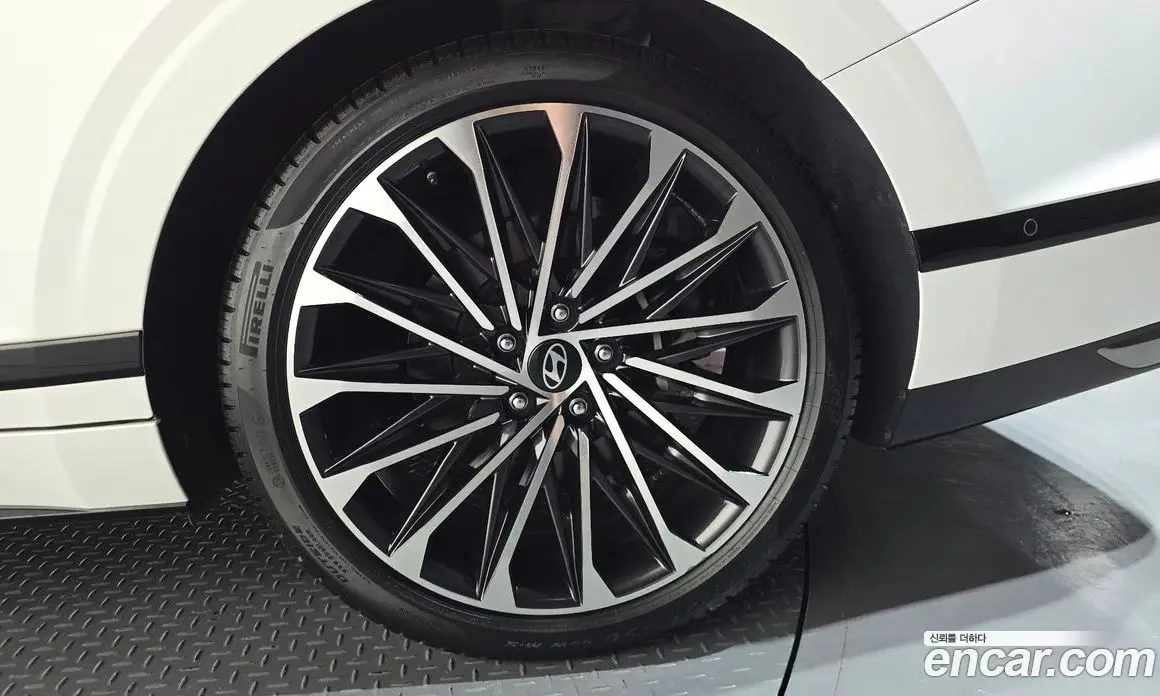 Hyundai Grandeur 2022 3.5 автомат (гидро), фото 7