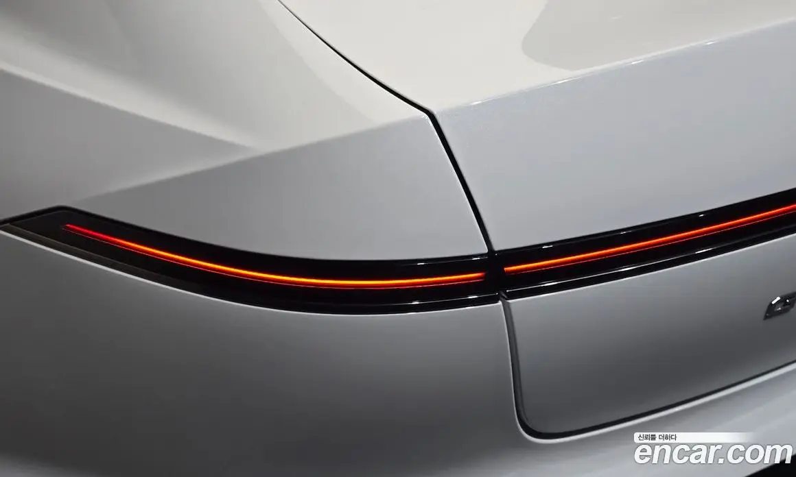 Hyundai Grandeur 2022 3.5 автомат (гидро), фото 9