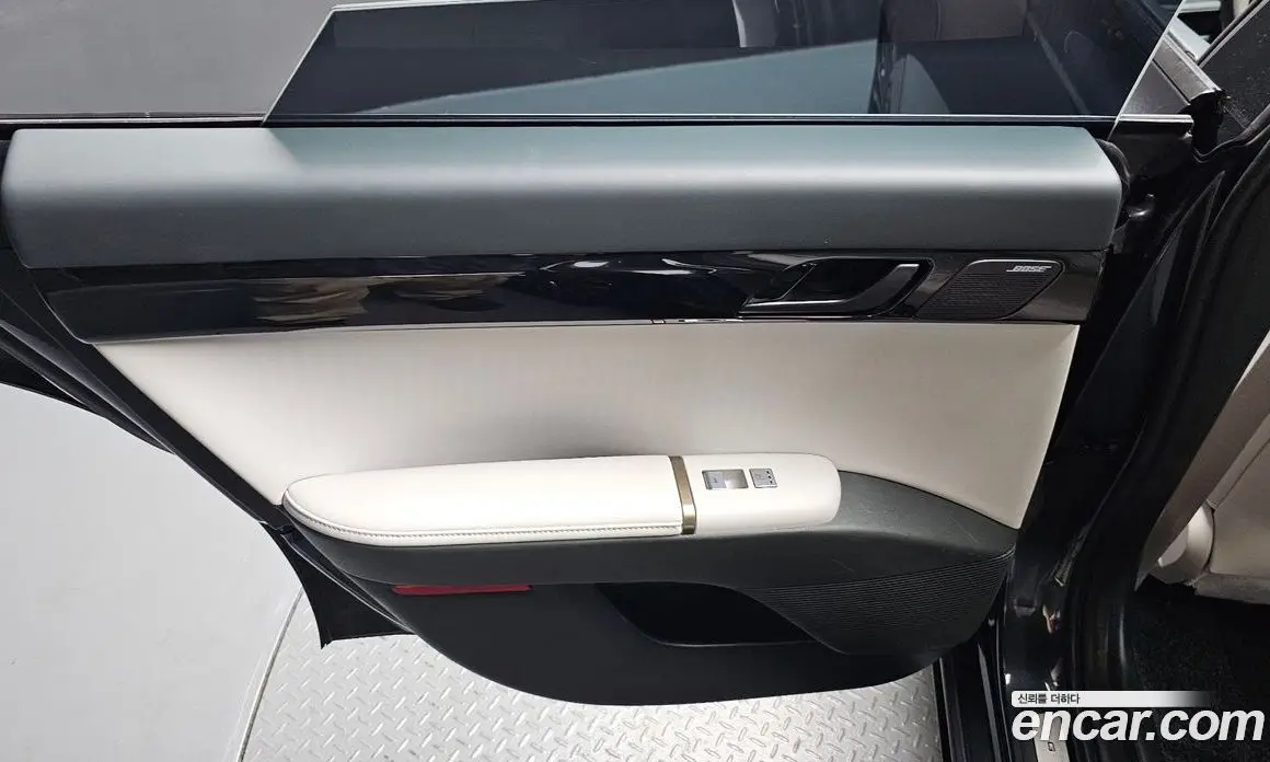 Hyundai Grandeur 2023 2.5 автомат (гидро), фото 14