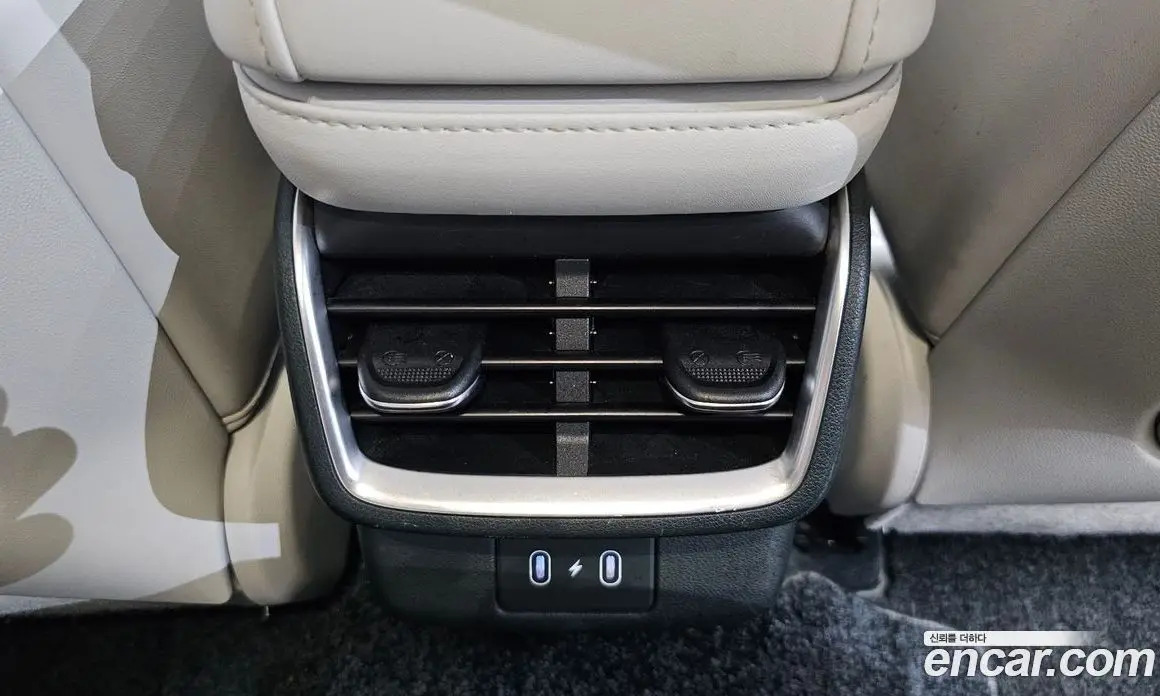 Hyundai Grandeur 2023 2.5 автомат (гидро), фото 30
