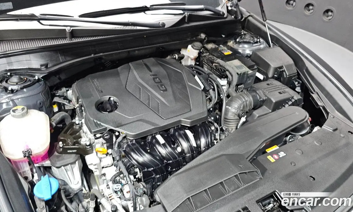 Hyundai Grandeur 2023 2.5 автомат (гидро), фото 5