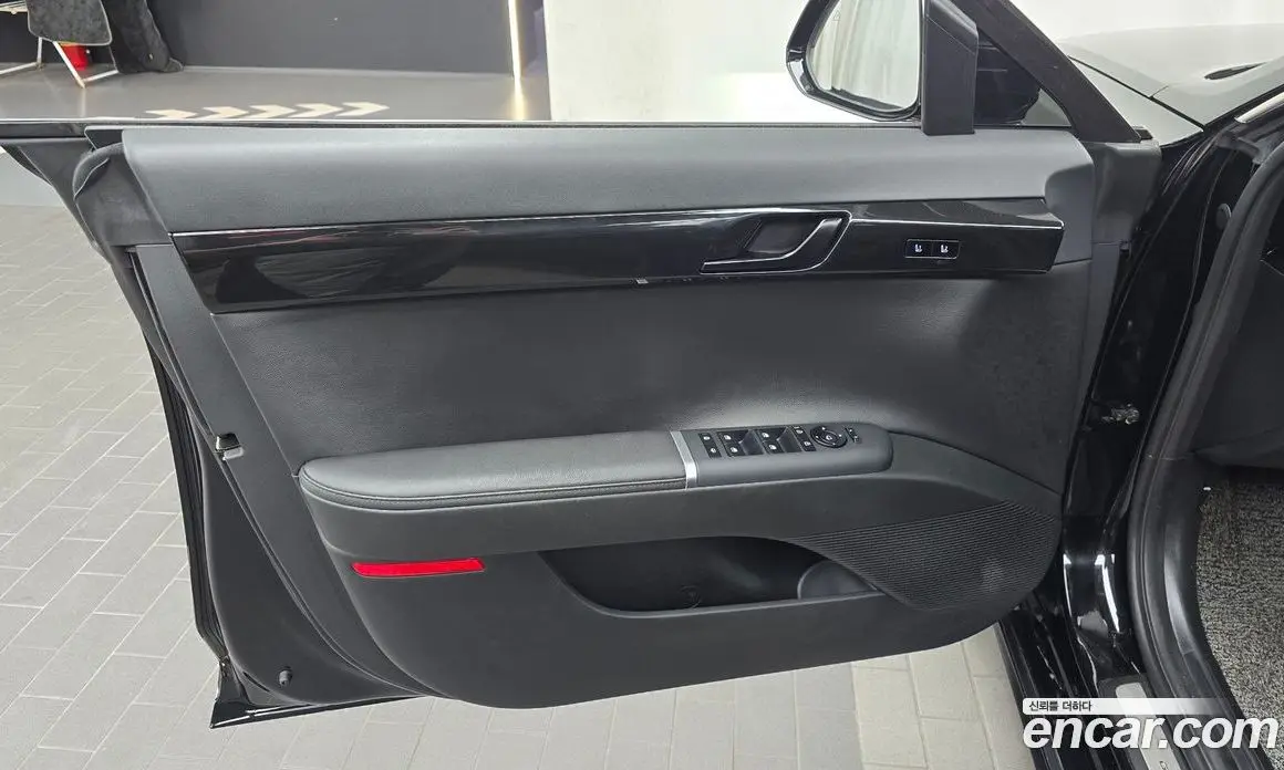 Hyundai Grandeur 2023 2.5 автомат (гидро), фото 14
