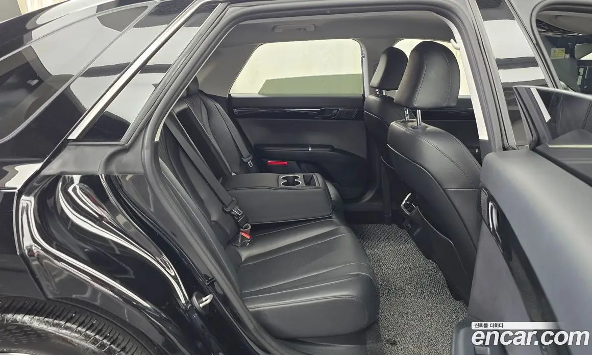 Hyundai Grandeur 2023 2.5 автомат (гидро), фото 18