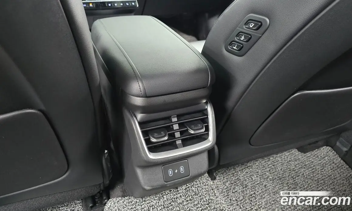 Hyundai Grandeur 2023 2.5 автомат (гидро), фото 25