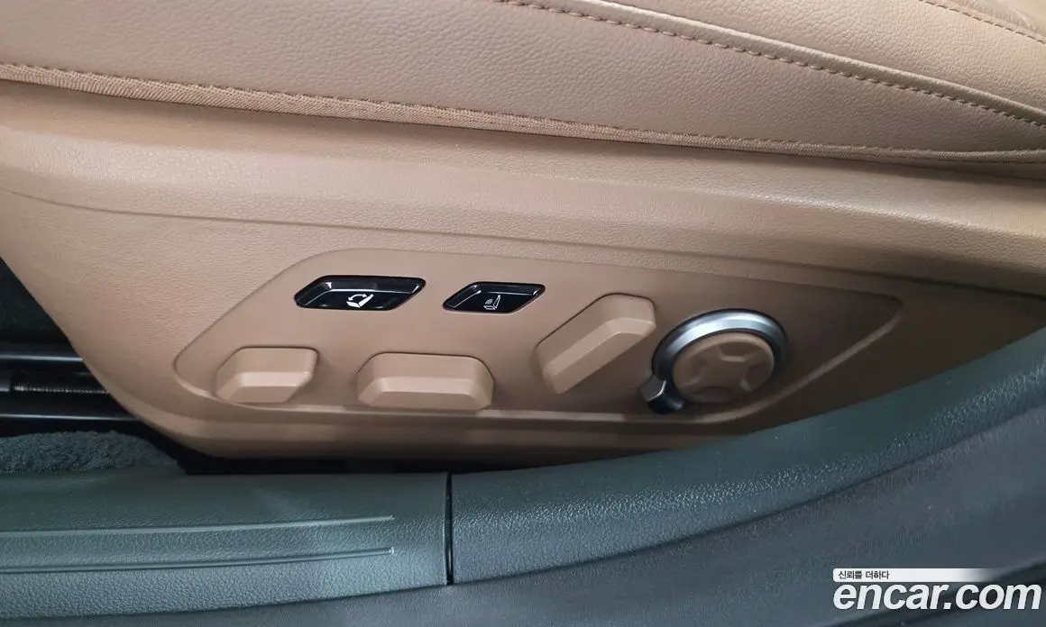 Hyundai Grandeur 2023 2.5 автомат (гидро), фото 31