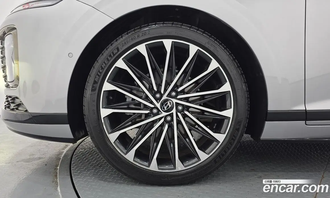 Hyundai Grandeur 2023 2.5 автомат (гидро), фото 5