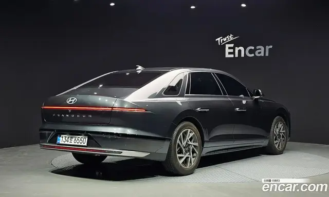 Hyundai Grandeur 2023 2.5 автомат (гидро), миниатюра 2