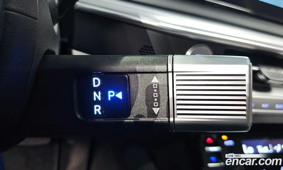 Hyundai Grandeur 2023 2.5 автомат (гидро), фото 12