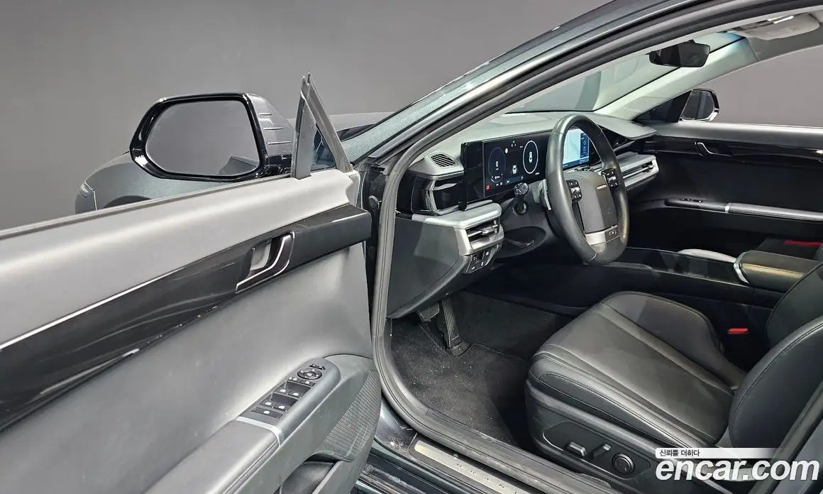 Hyundai Grandeur 2023 2.5 автомат (гидро), фото 16
