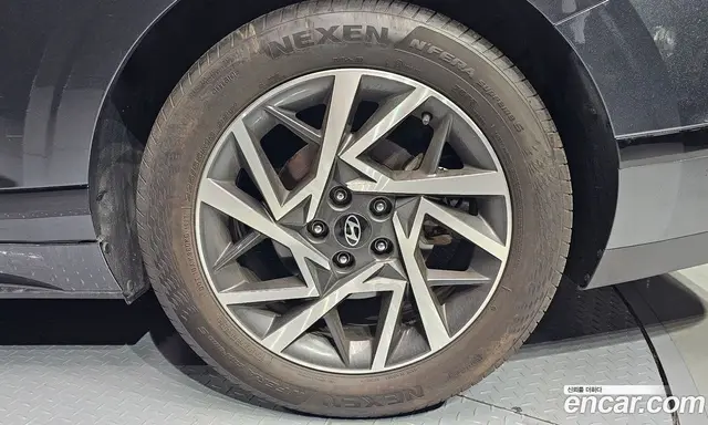 Hyundai Grandeur 2023 2.5 автомат (гидро), миниатюра 7