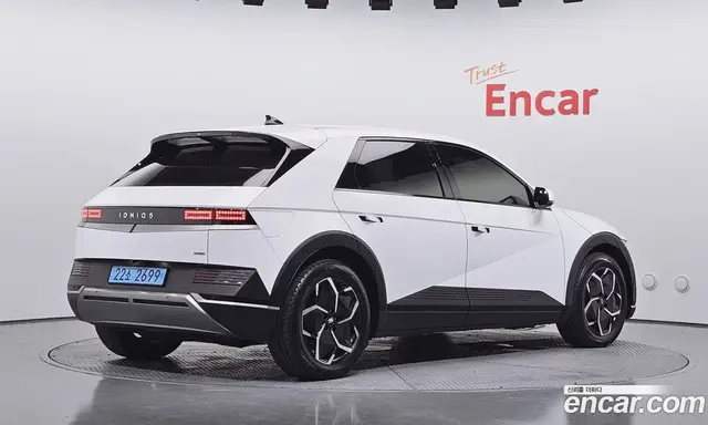 Hyundai Ioniq 5 2023 0.1 автомат (гидро), миниатюра 2