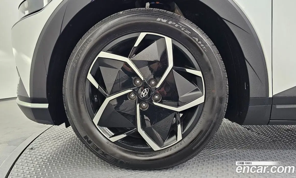 Hyundai Ioniq 5 2023 0.1 автомат (гидро), фото 5