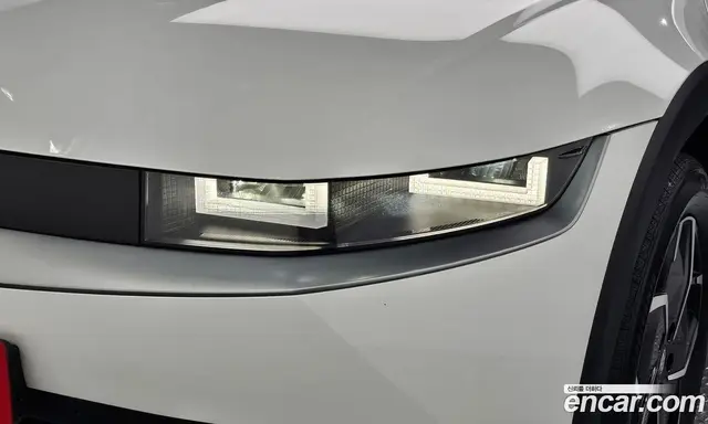 Hyundai Ioniq 5 2023 0.1 автомат (гидро), миниатюра 8