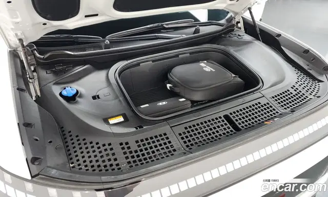 Hyundai Ioniq 9 2025 0.2 автомат (гидро), миниатюра 5