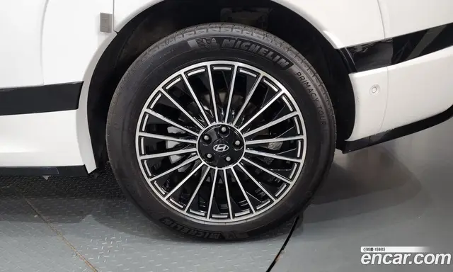 Hyundai Ioniq 9 2025 0.2 автомат (гидро), миниатюра 6