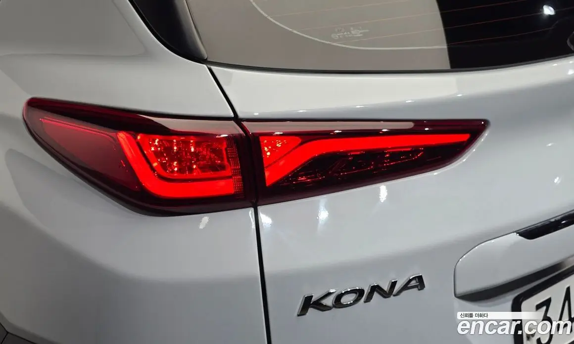 Hyundai Kona 2019 1.6 автомат (гидро), фото 9