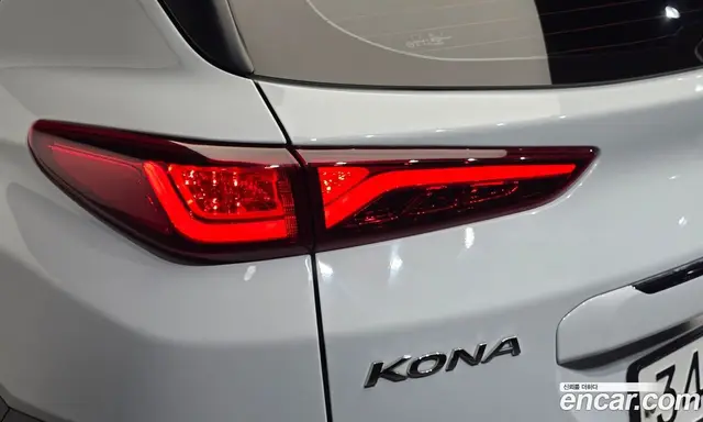 Hyundai Kona 2019 1.6 автомат (гидро), миниатюра 9