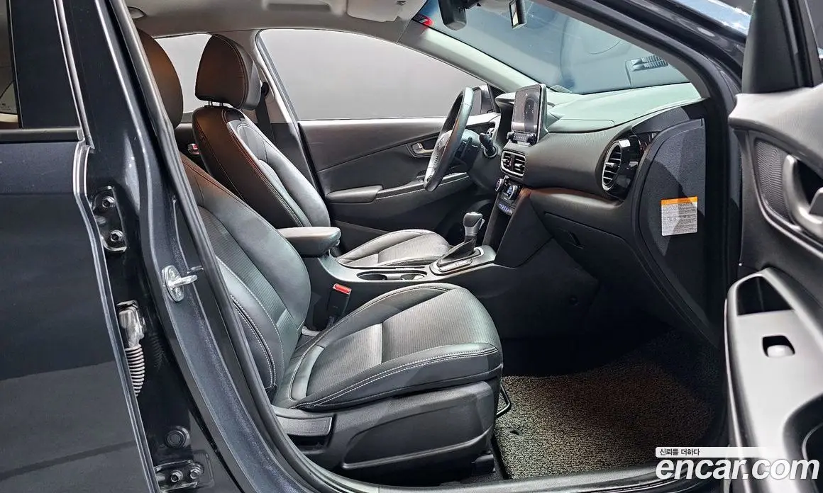 Hyundai Kona 2020 1.6 автомат (гидро), фото 16