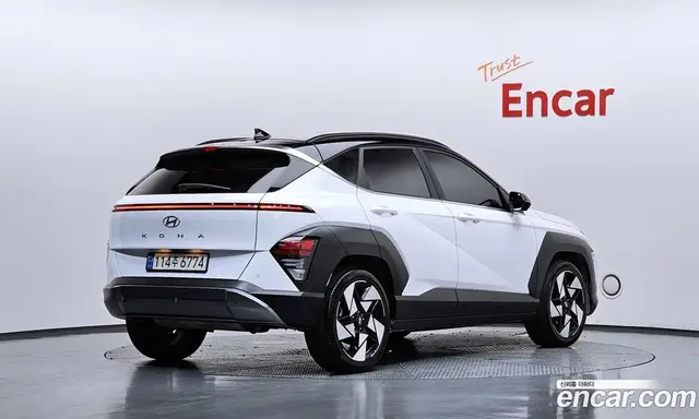 Hyundai Kona 2023 1.6 автомат (гидро), миниатюра 2