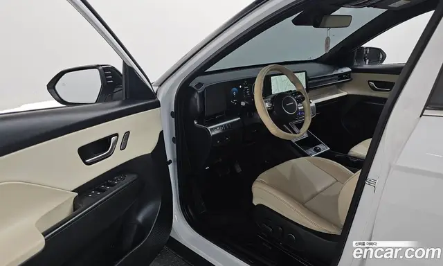 Hyundai Kona 2023 1.6 автомат (гидро), миниатюра 10