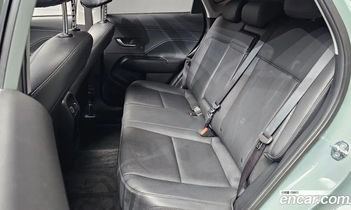 Hyundai Kona 2025 1.6 автомат (гидро), фото 18