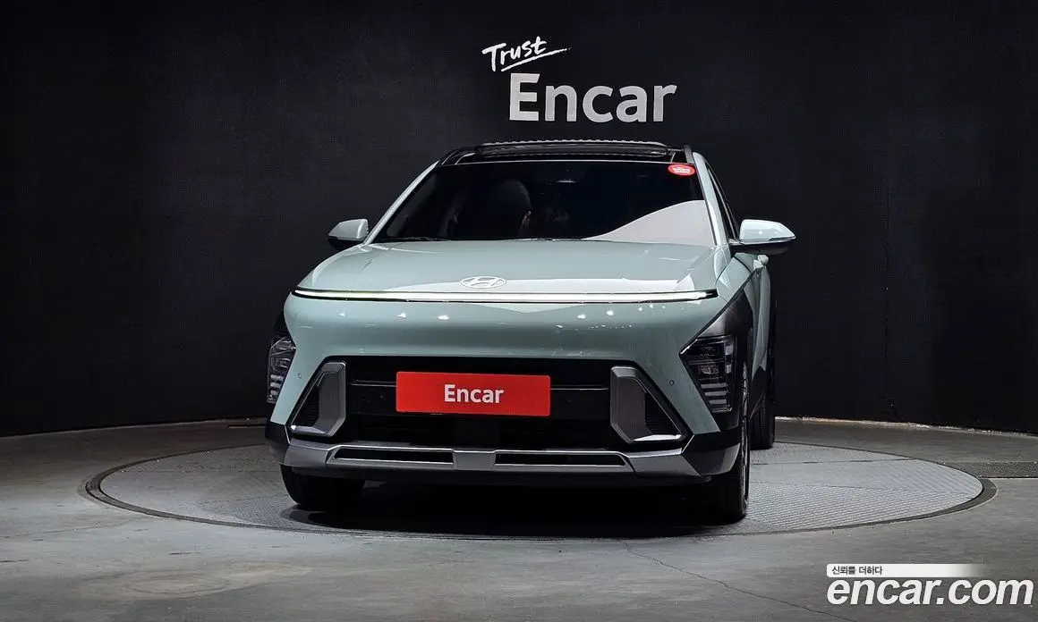Hyundai Kona 2025 1.6 автомат (гидро), фото 3