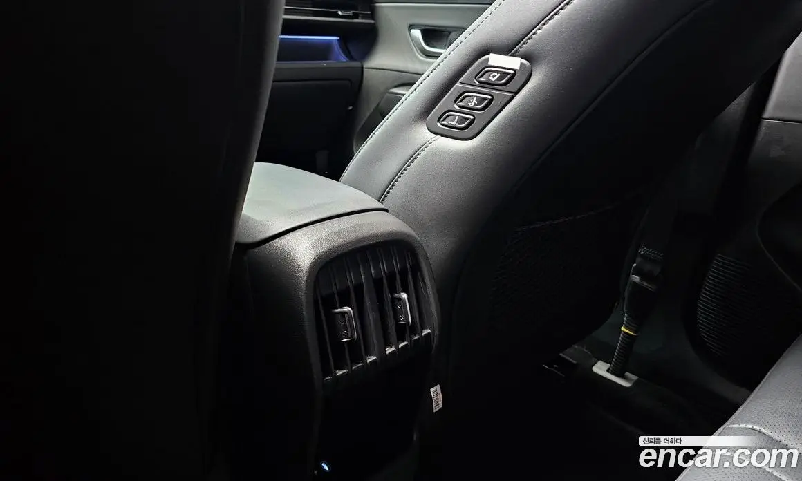 Hyundai Kona 2025 1.6 автомат (гидро), фото 32