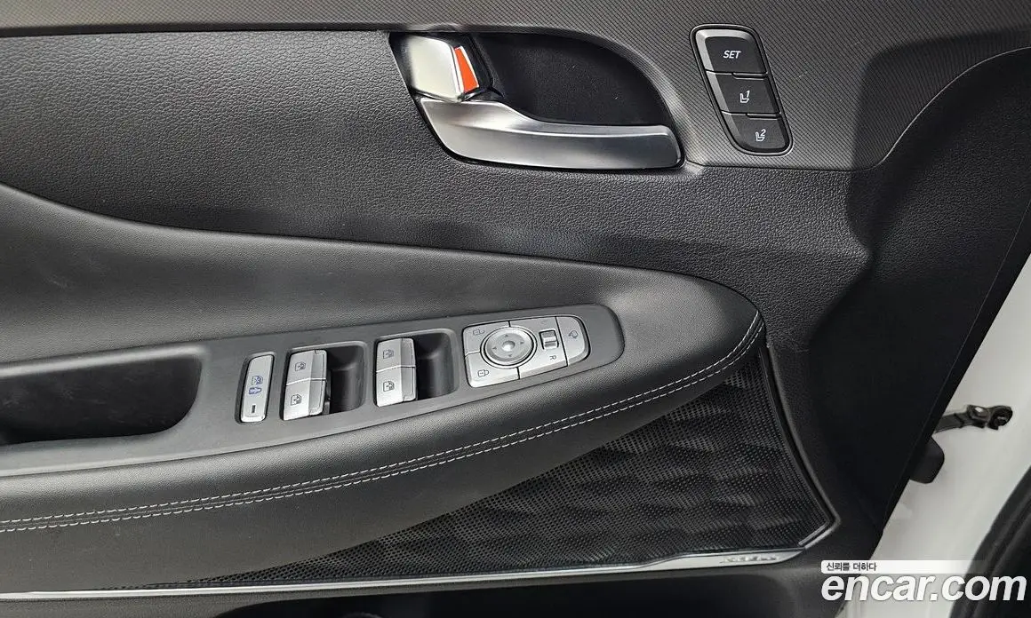 Hyundai Santa Fe 2023 2.5 автомат (гидро), фото 26