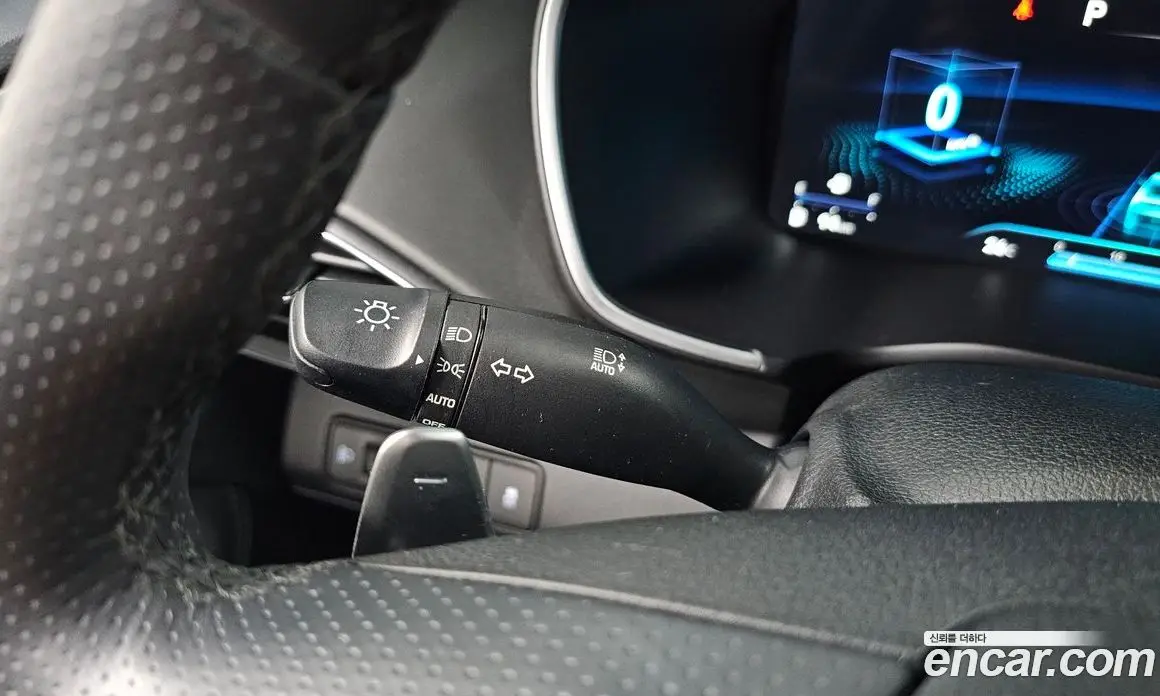 Hyundai Santa Fe 2023 2.5 автомат (гидро), фото 29