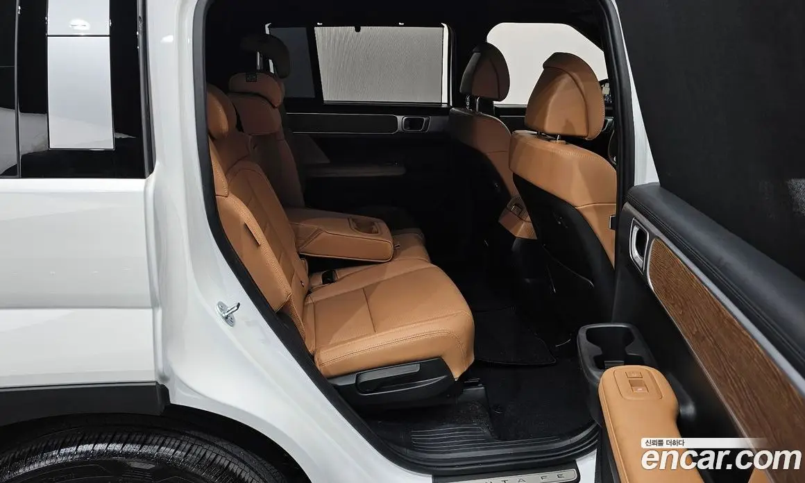 Hyundai Santa Fe 2024 2.5 автомат (гидро), фото 17