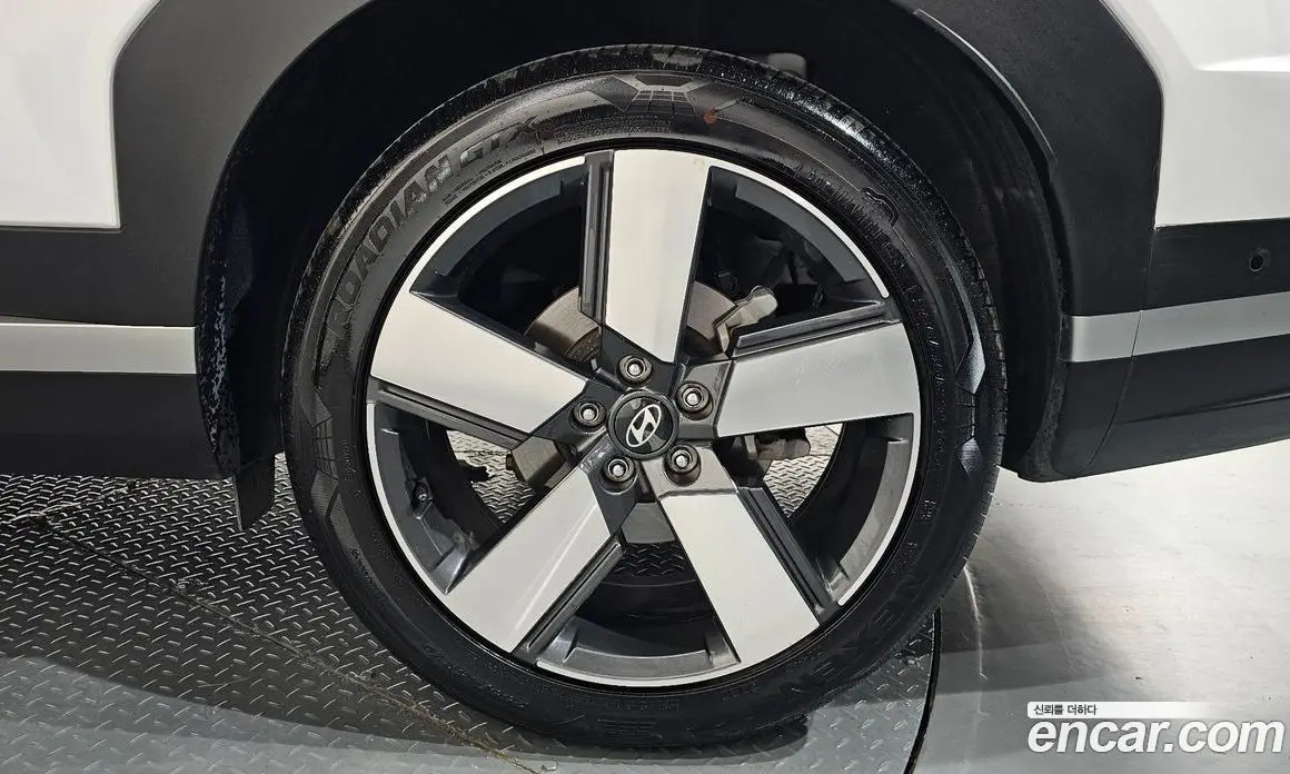 Hyundai Santa Fe 2024 2.5 автомат (гидро), фото 7