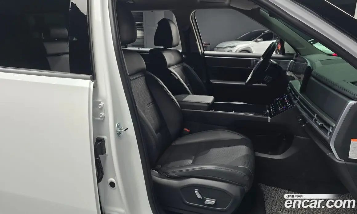 Hyundai Santa Fe 2024 1.6 автомат (гидро), фото 16