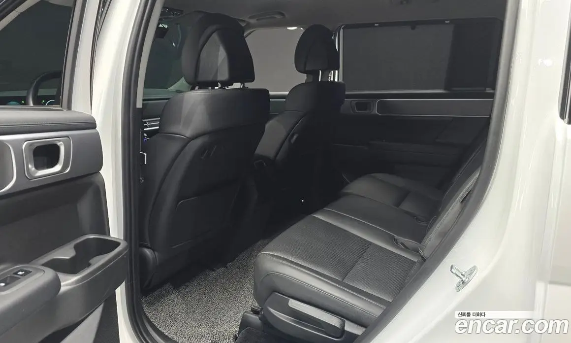 Hyundai Santa Fe 2024 1.6 автомат (гидро), фото 17