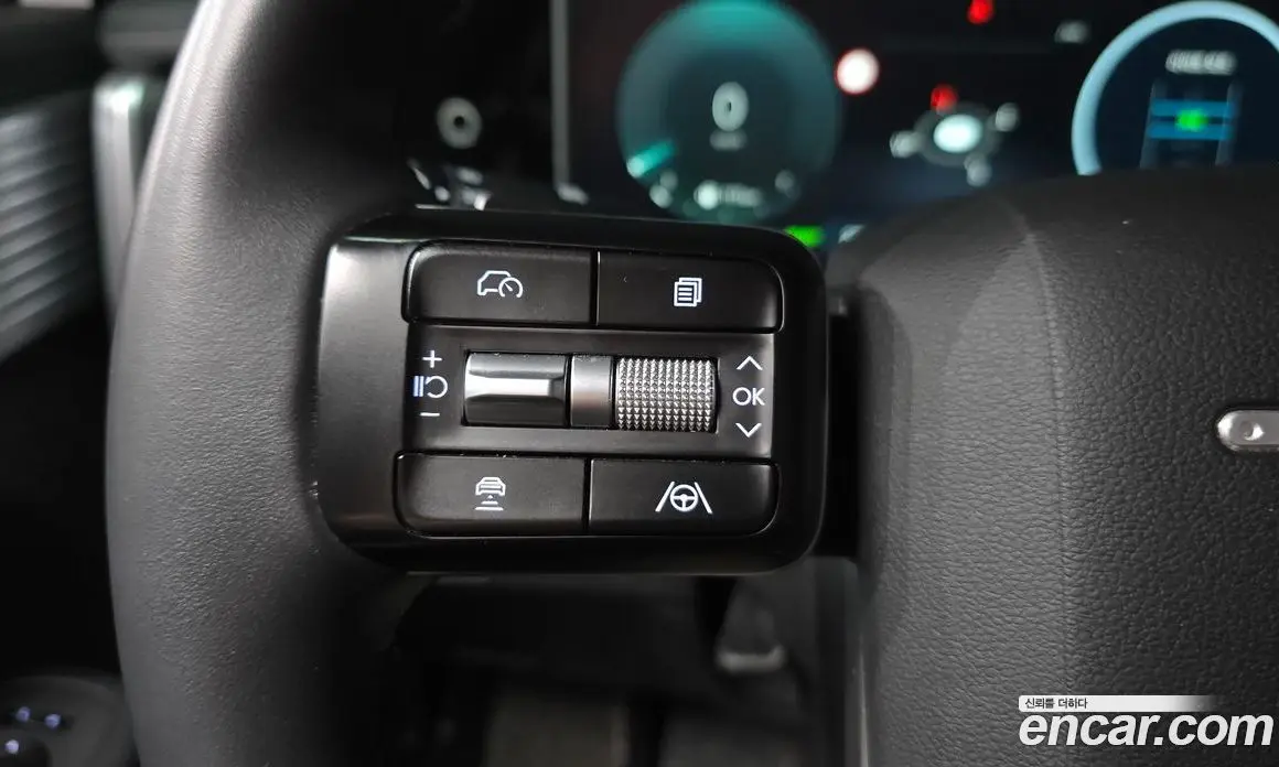 Hyundai Santa Fe 2024 1.6 автомат (гидро), фото 27