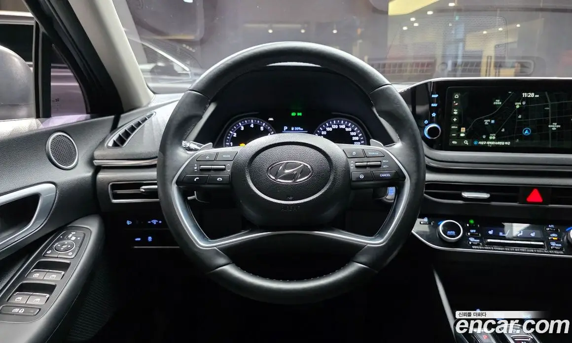 Hyundai Sonata 2019 2.0 автомат (гидро), фото 14