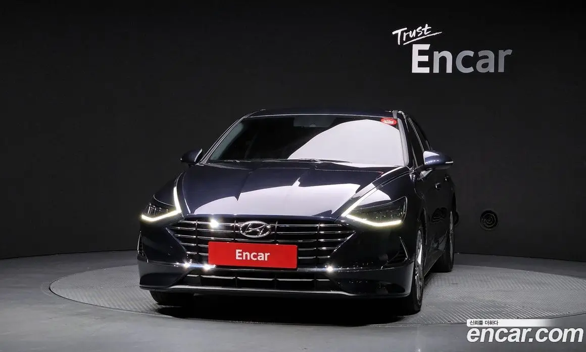 Hyundai Sonata 2019 2.0 автомат (гидро), фото 3
