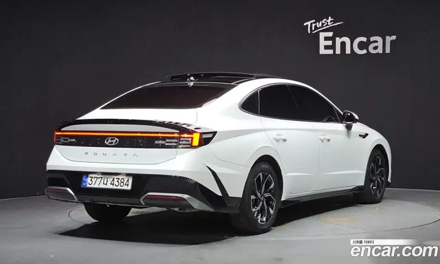 Hyundai Sonata 2023 2.0 автомат (гидро), миниатюра 2