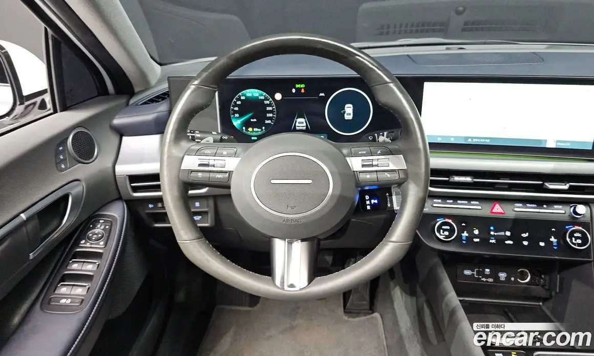 Hyundai Sonata 2023 2.0 автомат (гидро), фото 12